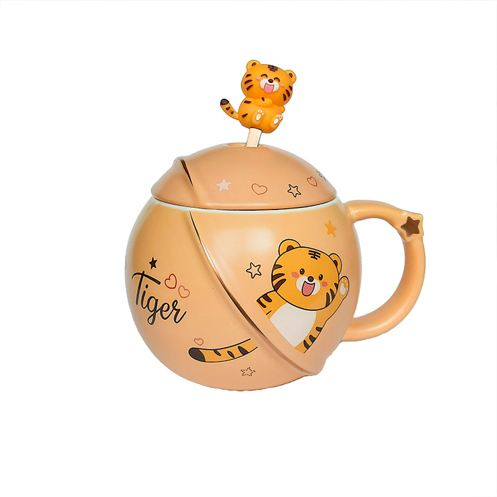 ماگ سرامیکی درب دار با قاشق طرح ببر | ماگ سرامیکی درب دار ببری | ماگ عروسکی | ماگ طرح ببر | ماگ درب دار | ماگ قاشق دار 